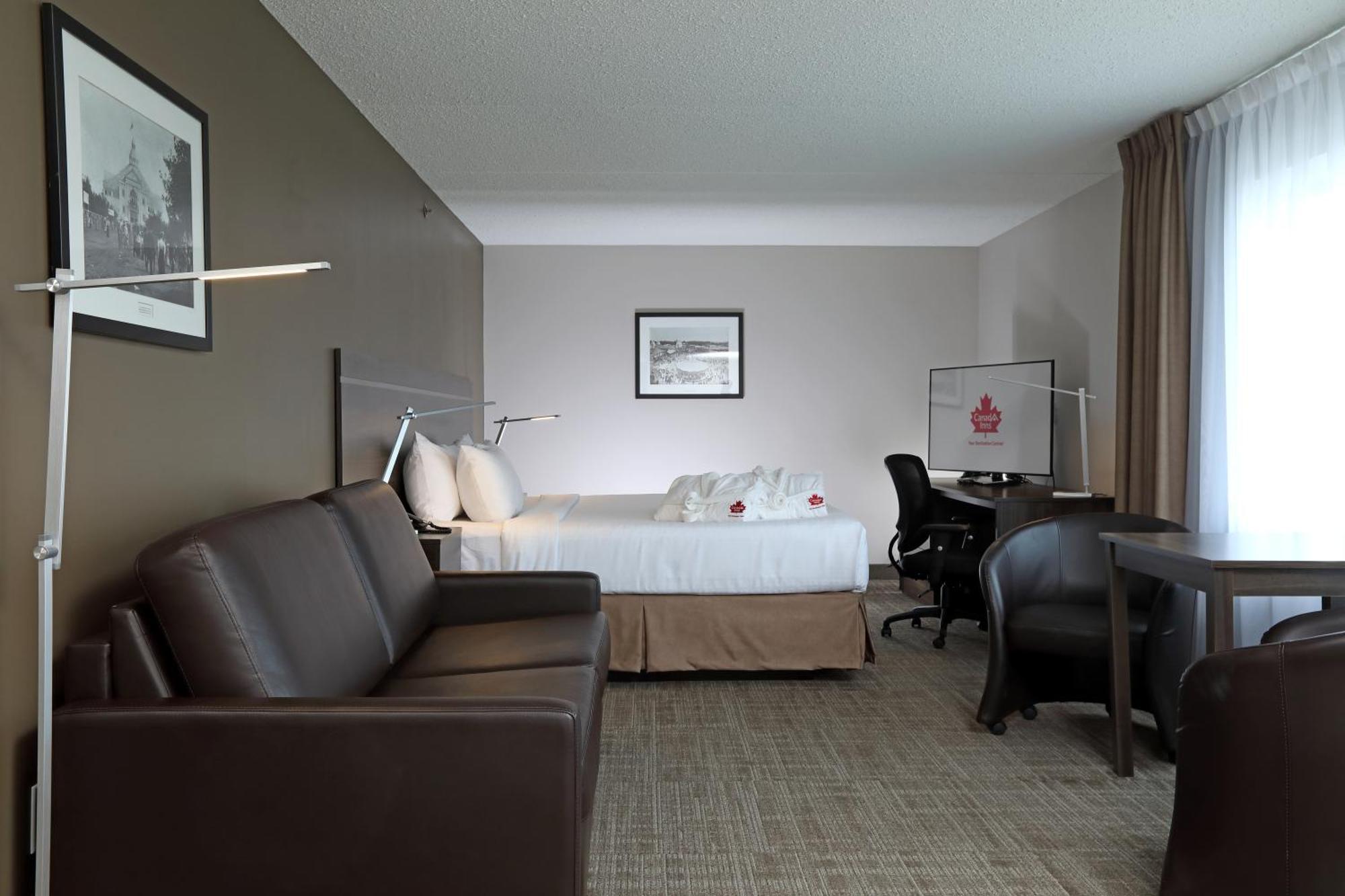 Canad Inns Destination Centre Brandon Esterno foto